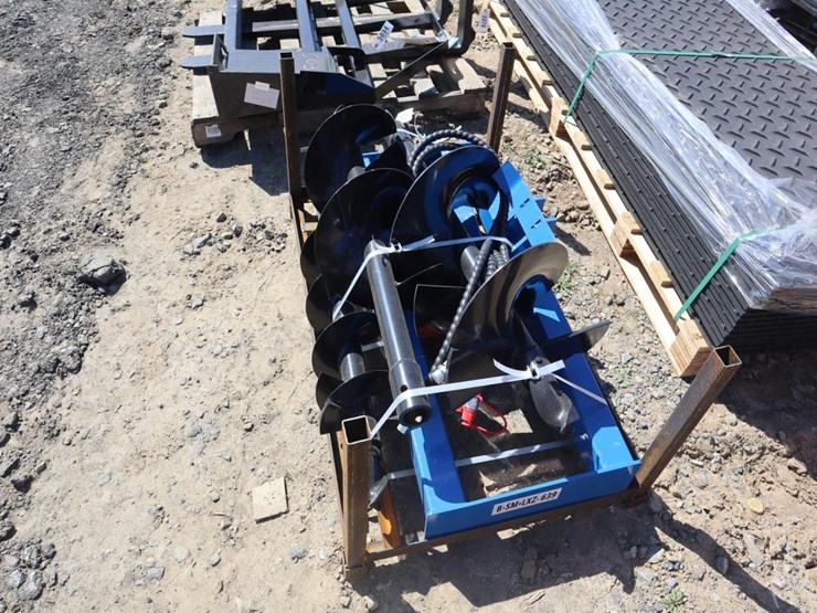 future-skid-steer-auger-image-5