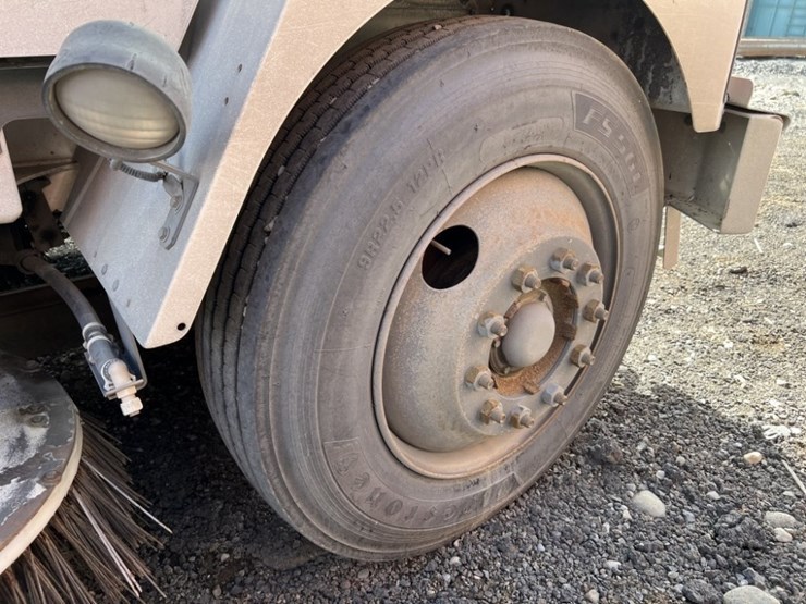 2007-johnston-4000-image-32