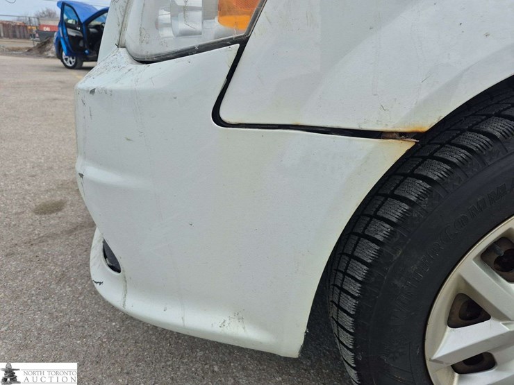 2015-ram-c/v-image-21