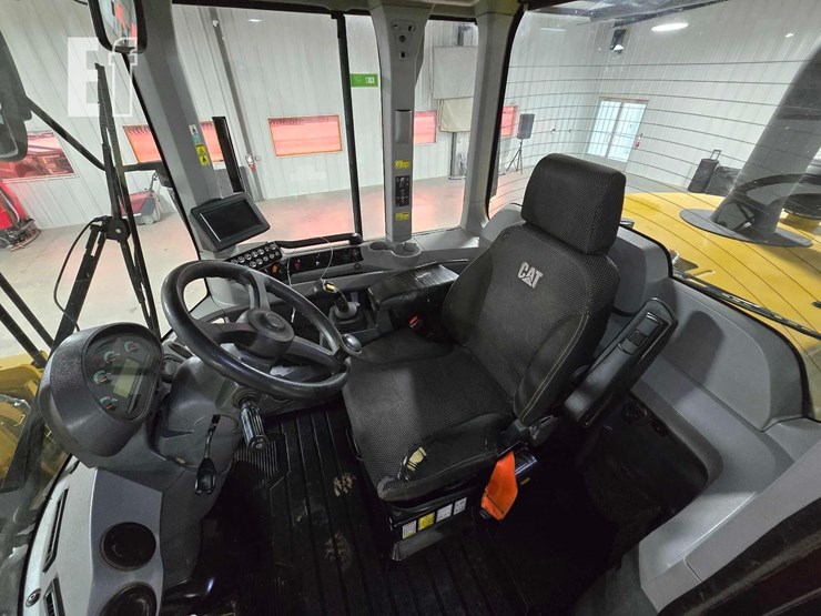 2019-caterpillar-938m-image-14