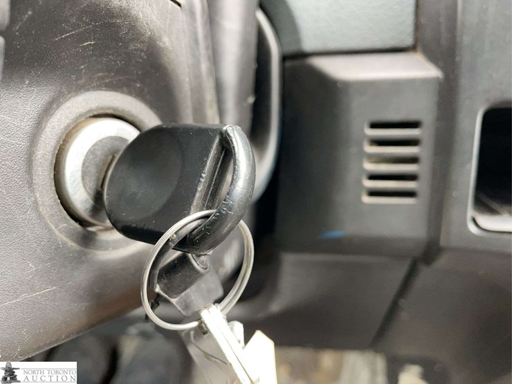 2014-ford-f150-image-14