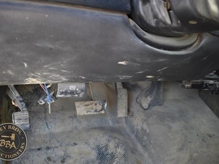 2007-chevrolet-3500-image-32