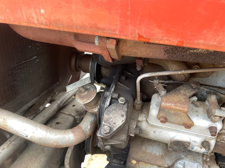 massey-ferguson-230-image-45