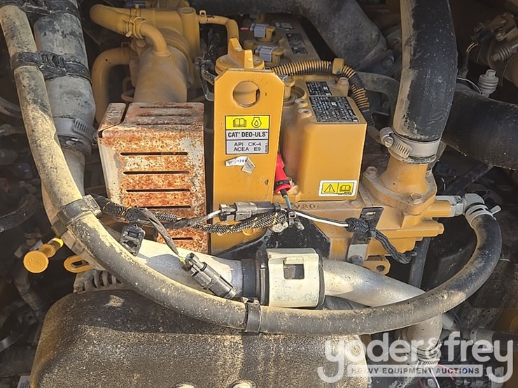 2021-caterpillar-289d3-image-59