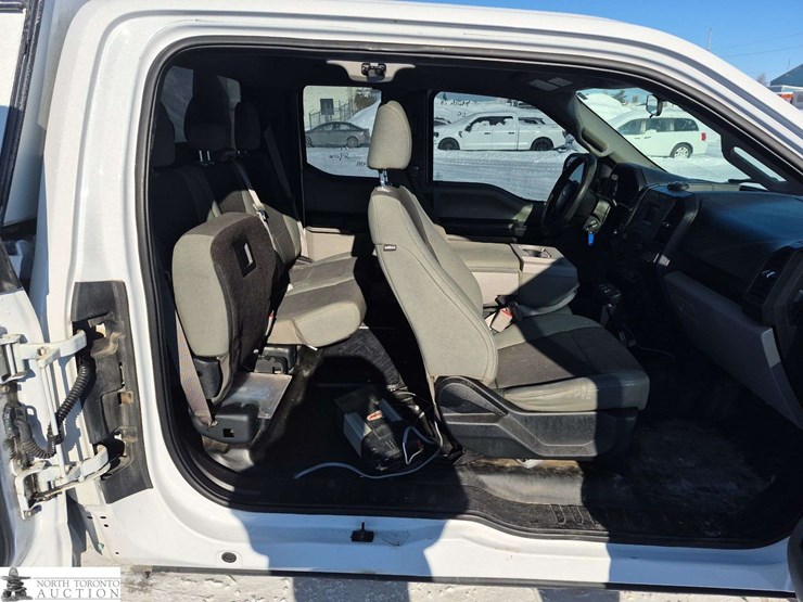 2017-ford-6.5-ft-image-31