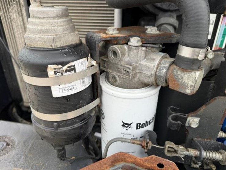 2019-bobcat-e85-image-29