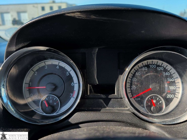 2014-ram-c/v-image-17