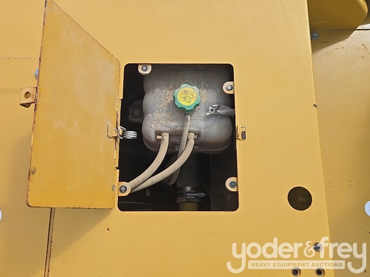 2019-caterpillar-336-image-63