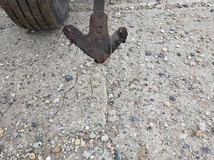 case-ih-4900-image-15