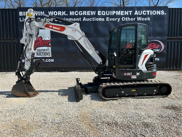 2022-bobcat-e50-image-1