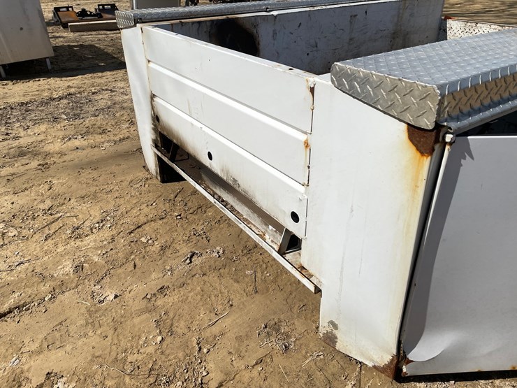 #3969-•-utility-truck-bed-image-25