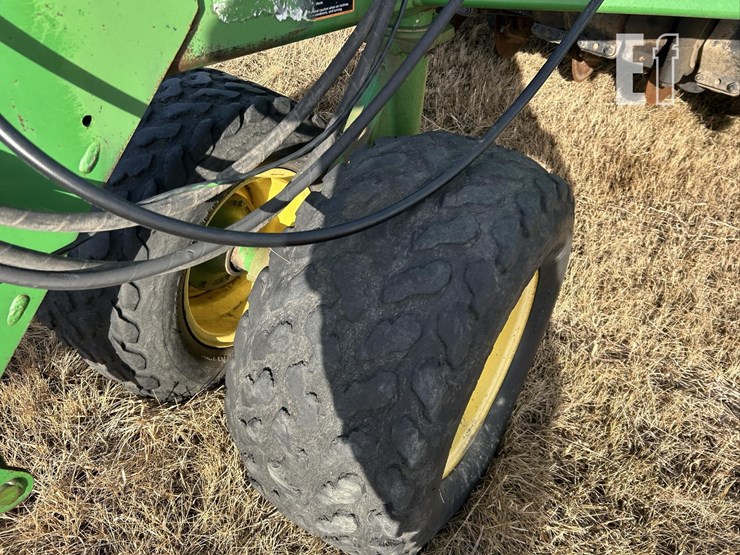 2004-john-deere-1590-image-12