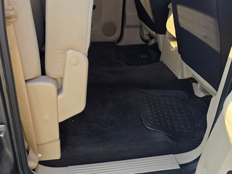 2011-chevrolet-2500-image-41