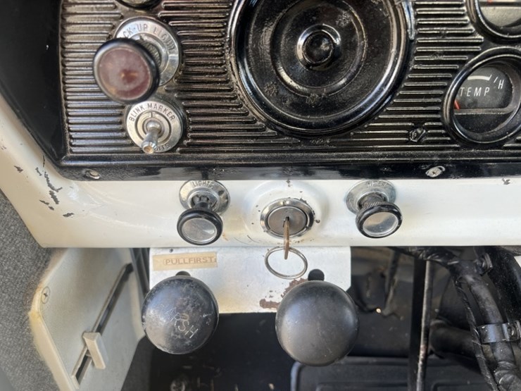 1968-ford-f600-image-21