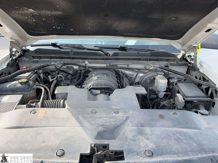 2017-chevrolet-silverado-1500-image-10