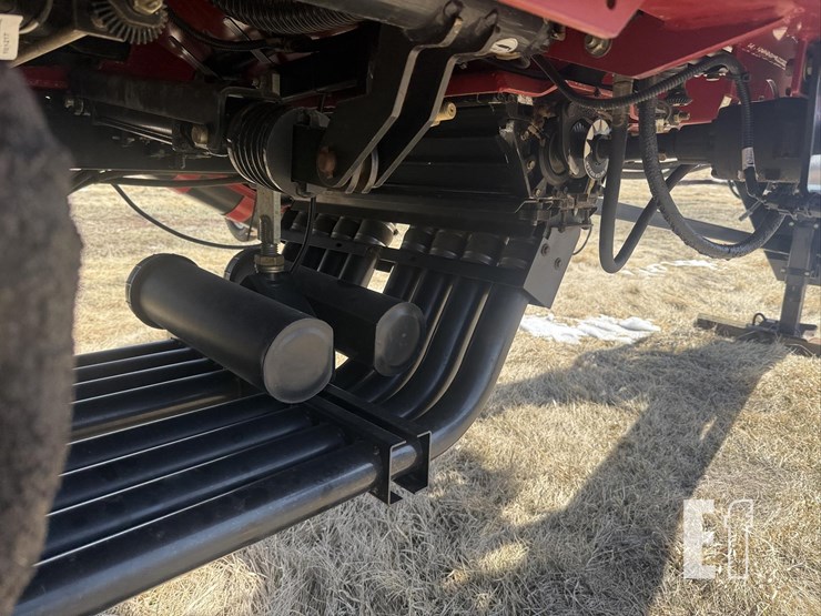 2011-case-ih-3430-image-74