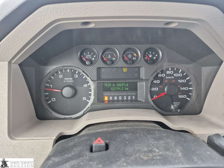 2010-ford-f250-image-14