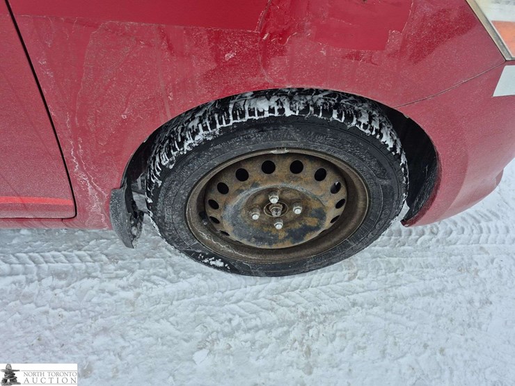 2009-toyota-yaris-base-4dr-sedan-4a-image-27