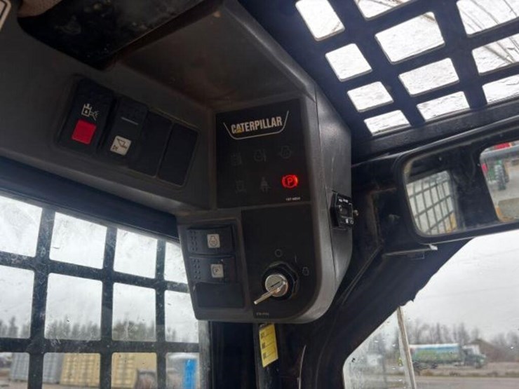 2009-caterpillar-232b2-image-19