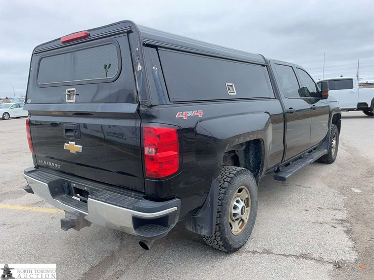 2016-chevrolet-silverado-2500hd-image-5