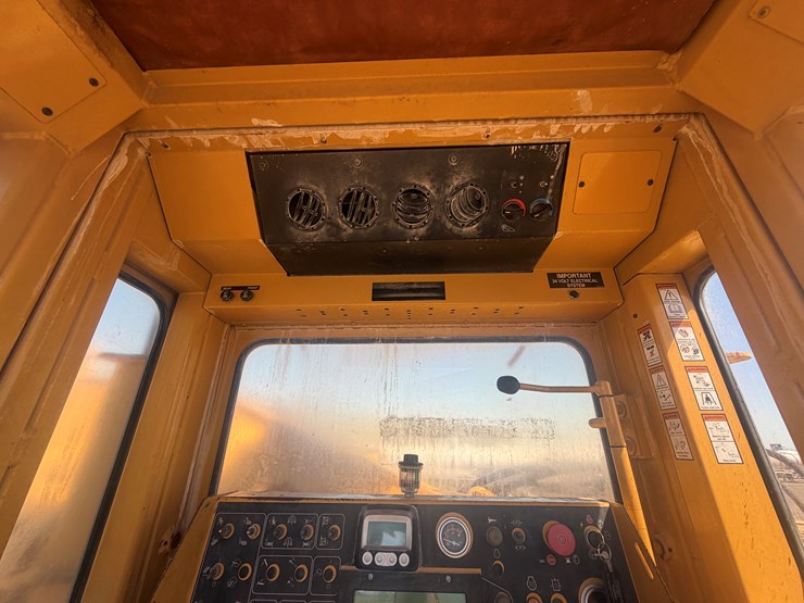 2007-vermeer-t755-commander-iii-image-11