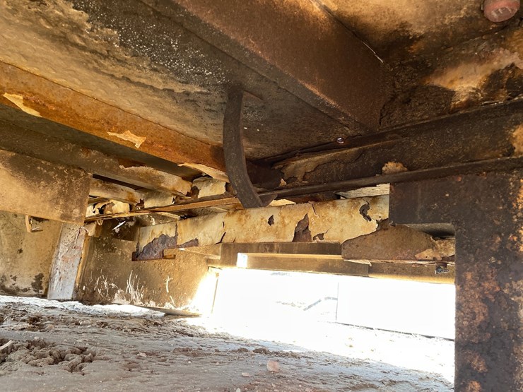 #3969-•-utility-truck-bed-image-33