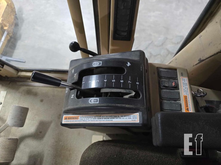 2001-caterpillar-140h-vhp-image-13