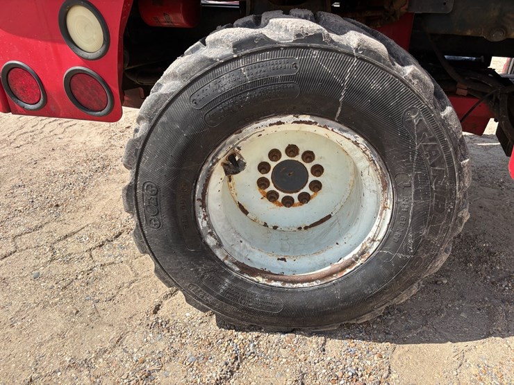 2006-moffett-m55-image-4