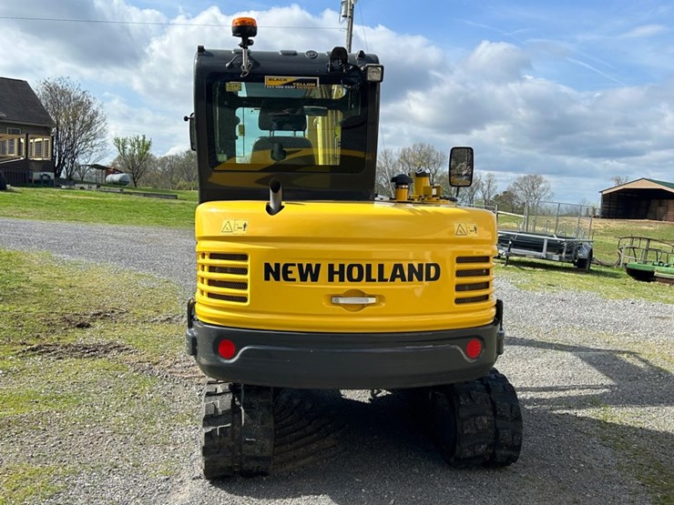 2024-new-holland-e57c-image-4