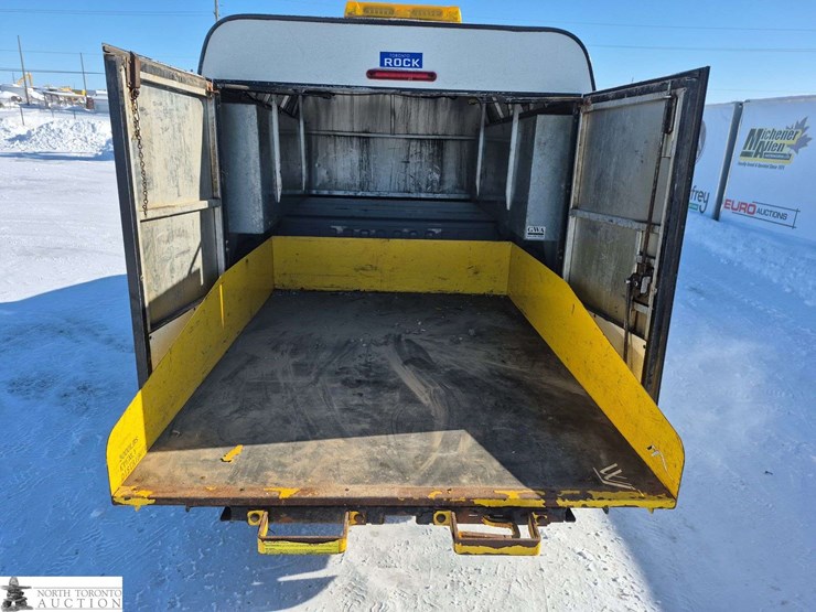 2017-ford-6.5-ft-image-25