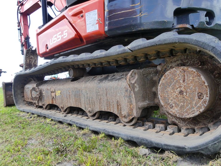 kubota-u55-5-image-5