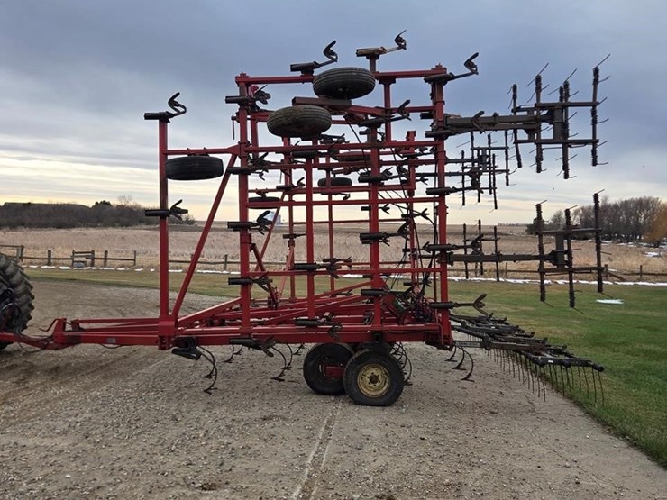 case-ih-4900-image-2