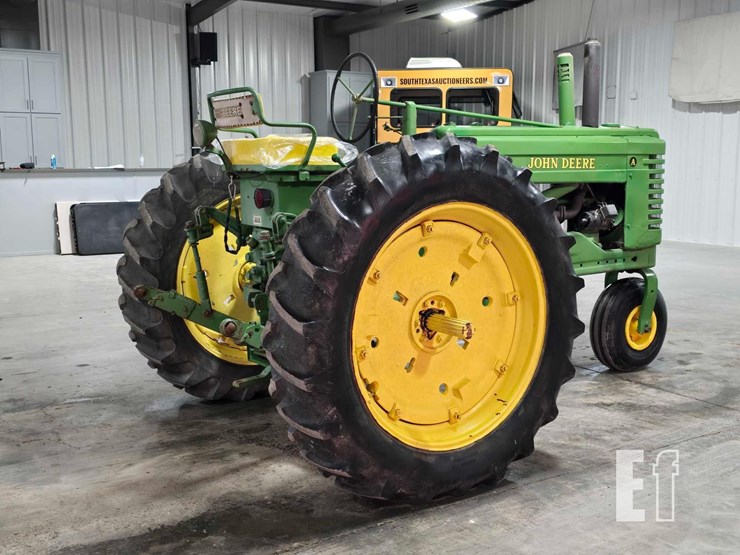 john-deere-a-image-3