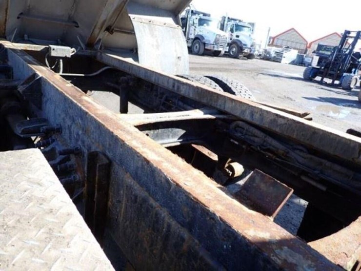 2016-ford-f650-image-57