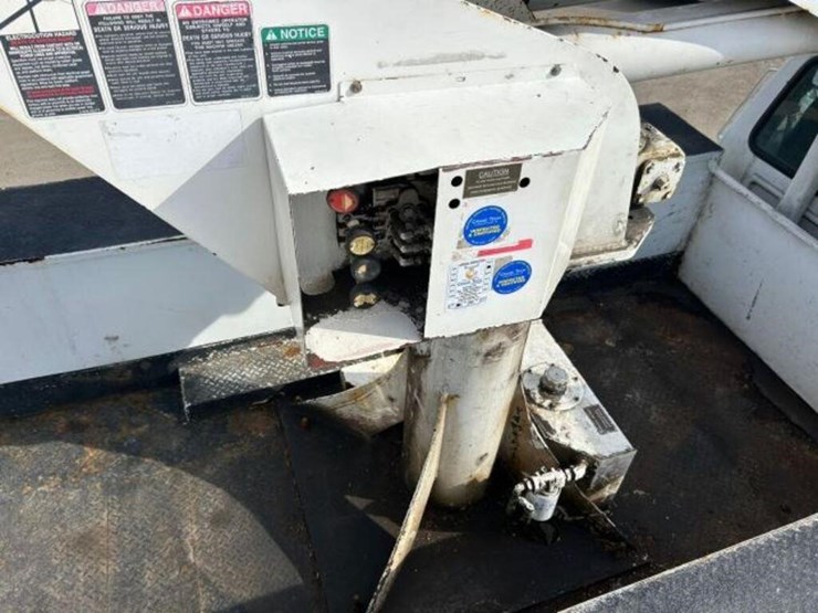 1997-ford-f800-image-57