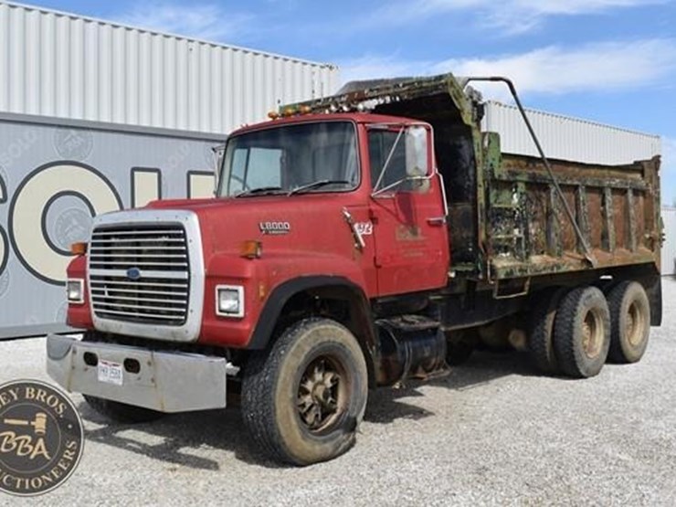 1988-ford-l8000-image-11