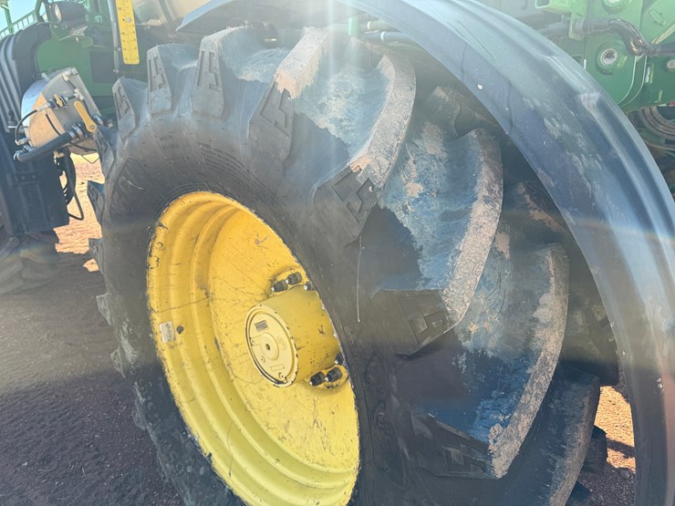 2015-john-deere-r4038-image-60