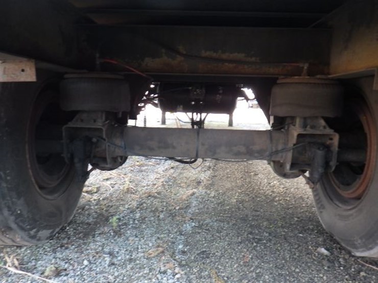 2018-strick-van-image-12