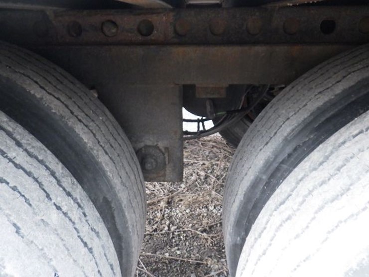 2014-hyundai-translead-image-15