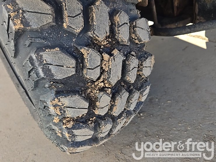 2018-kubota-rtvx1140-image-19