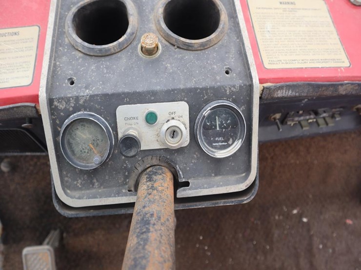 budweiser-racing-harley-davidson-golf-cart-image-17