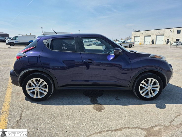 2015-nissan-juke-image-4