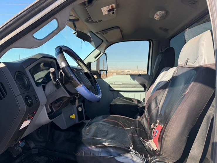 2017-ford-f750-image-11