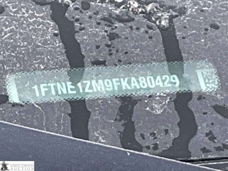 2015-ford-transit-image-16