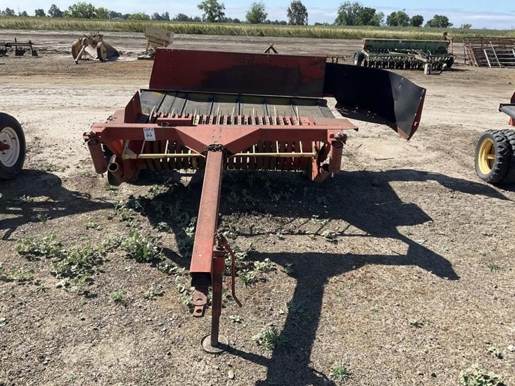 new-holland-144-image-2