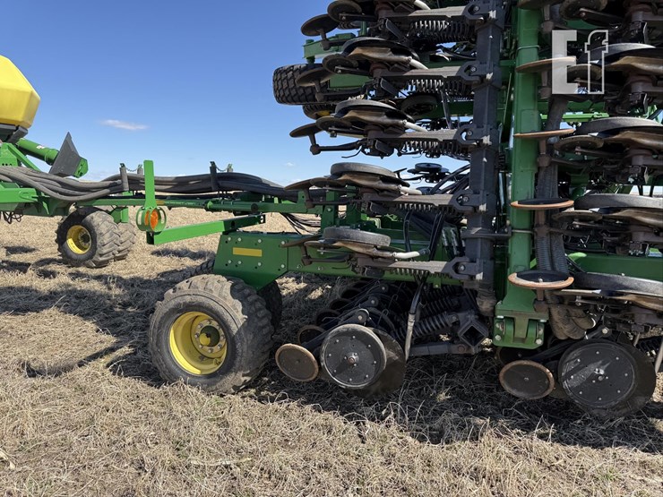 2012-john-deere-1890-image-145