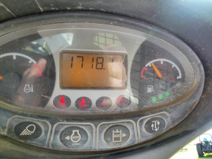 2021-bobcat-t770-image-16