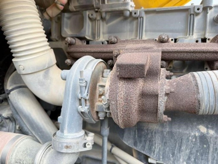 2011-bomag-bw211d-40-image-19