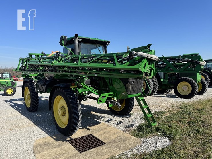 2017-john-deere-r4038-image-3