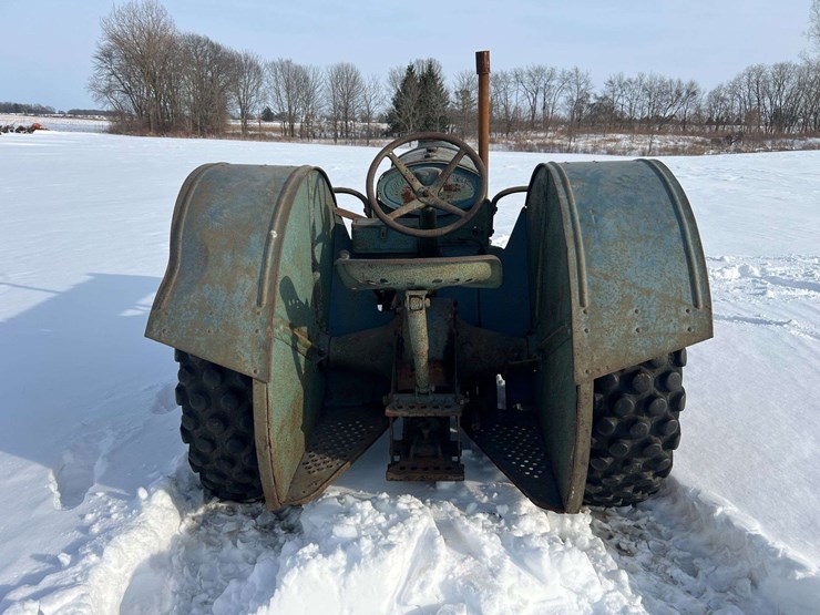 1936-fordson-image-4